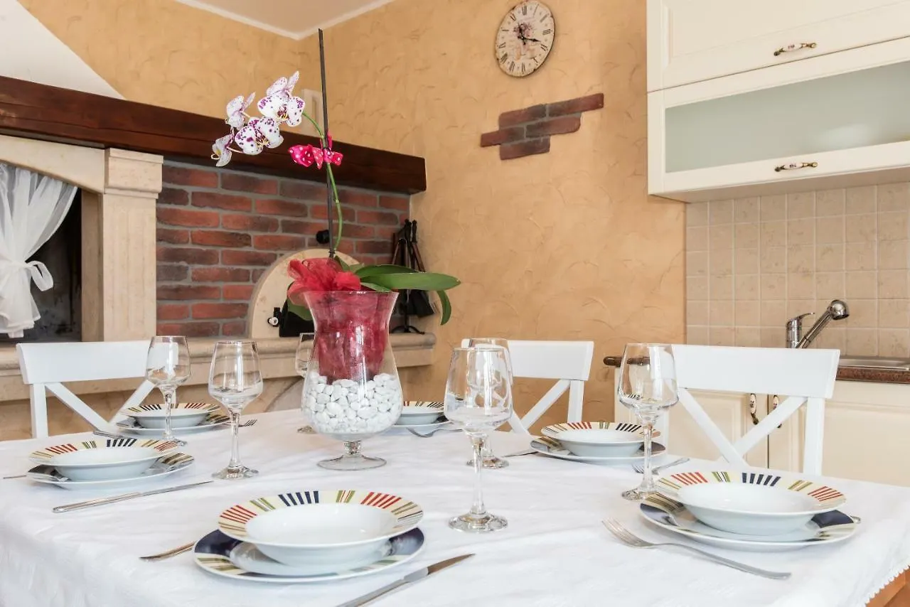 Apartman En Mošćenička Draga 0*,  Croacia